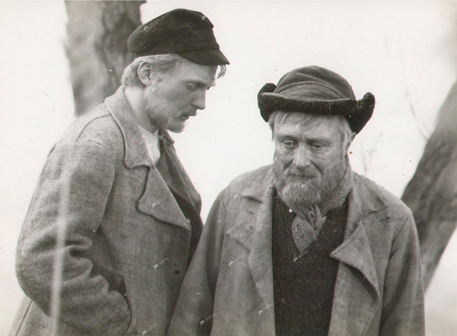 G.Garbuk as Chernushka and Yu.Kazyuchits as Vasily. Footage from the film “Breath of the Storm” (by I.Melezh, directed by V.Turov, Belarusfilm). 1982-с. 0