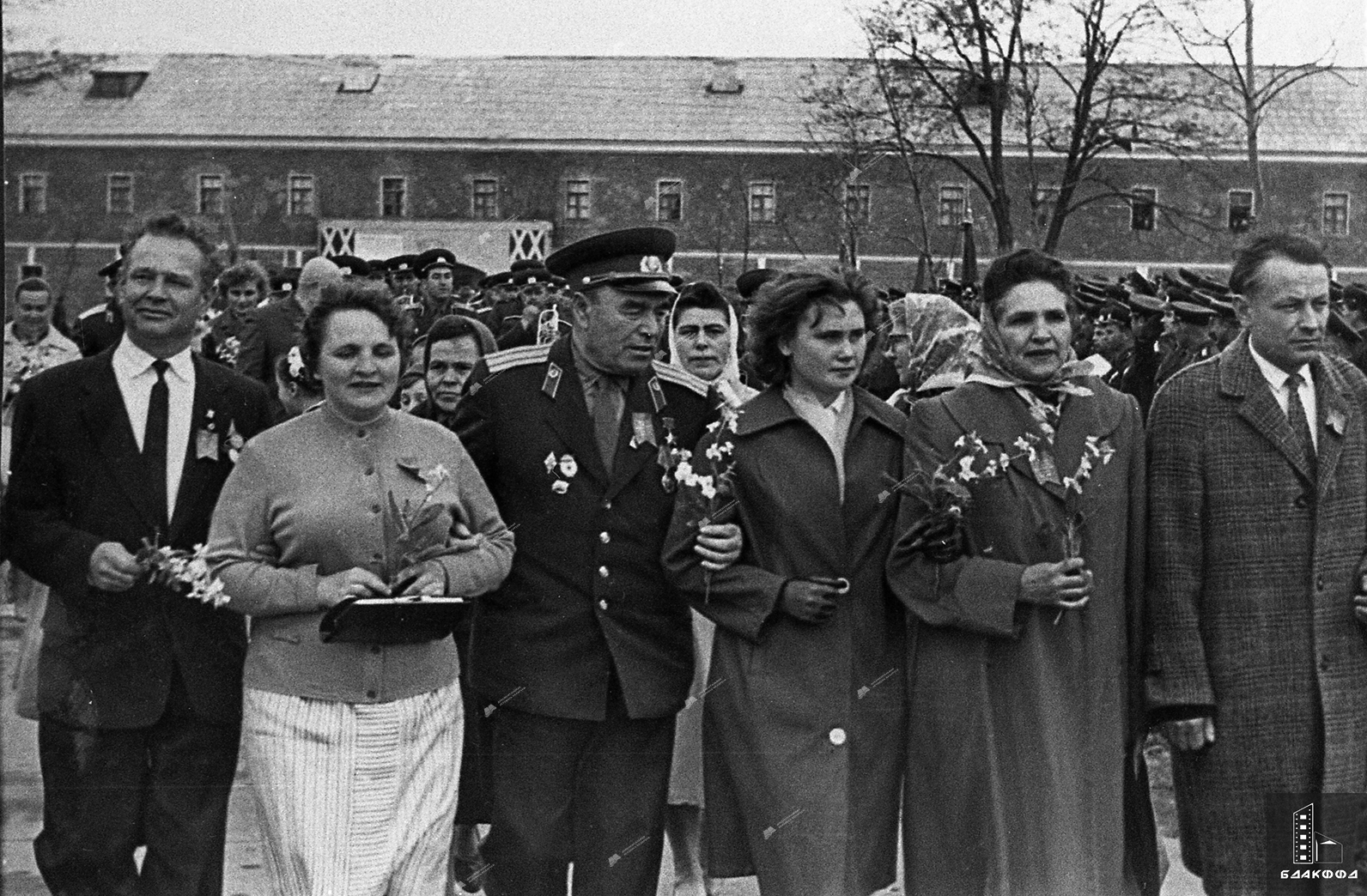 Герой Советского Союза П.М.Гаврилов с участниками обороны Брестской крепости в день 20-летия её обороны-с. 0