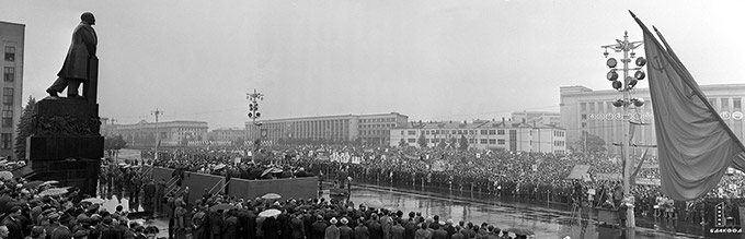 Митинг трудящихся, посвященный присвоению г.Минску почетного звания «Город-Герой», на пл.Ленина, 29 июня 1974 г., г.Минск, Фотохроника БелТА, В.Лупейко-стр. 0
