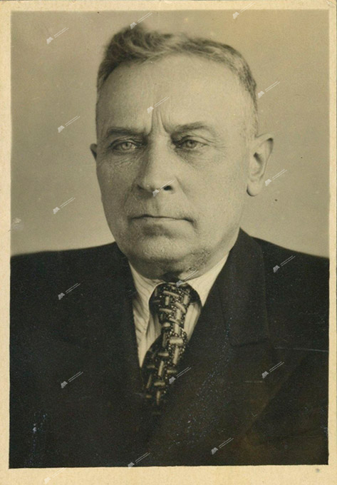 В.А.Ефимов. 1952 г.-с. 0